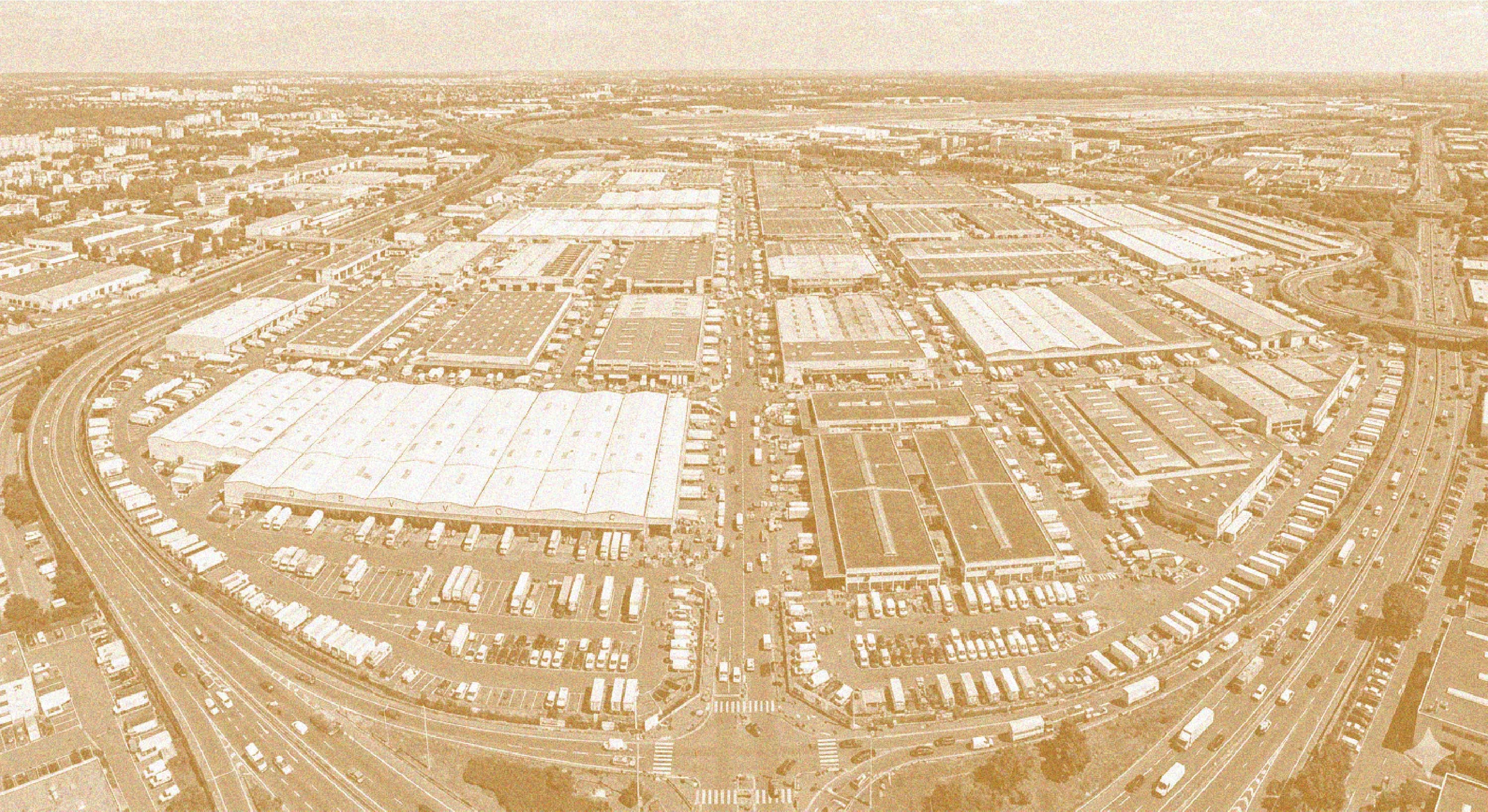 Vue aérienne du marché international de Rungis